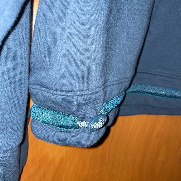 Under Armour Women's Rival Fleece Mesh Crew Sweatshirt Cropped Blue Note Sz. Med - Picture 2 of 5